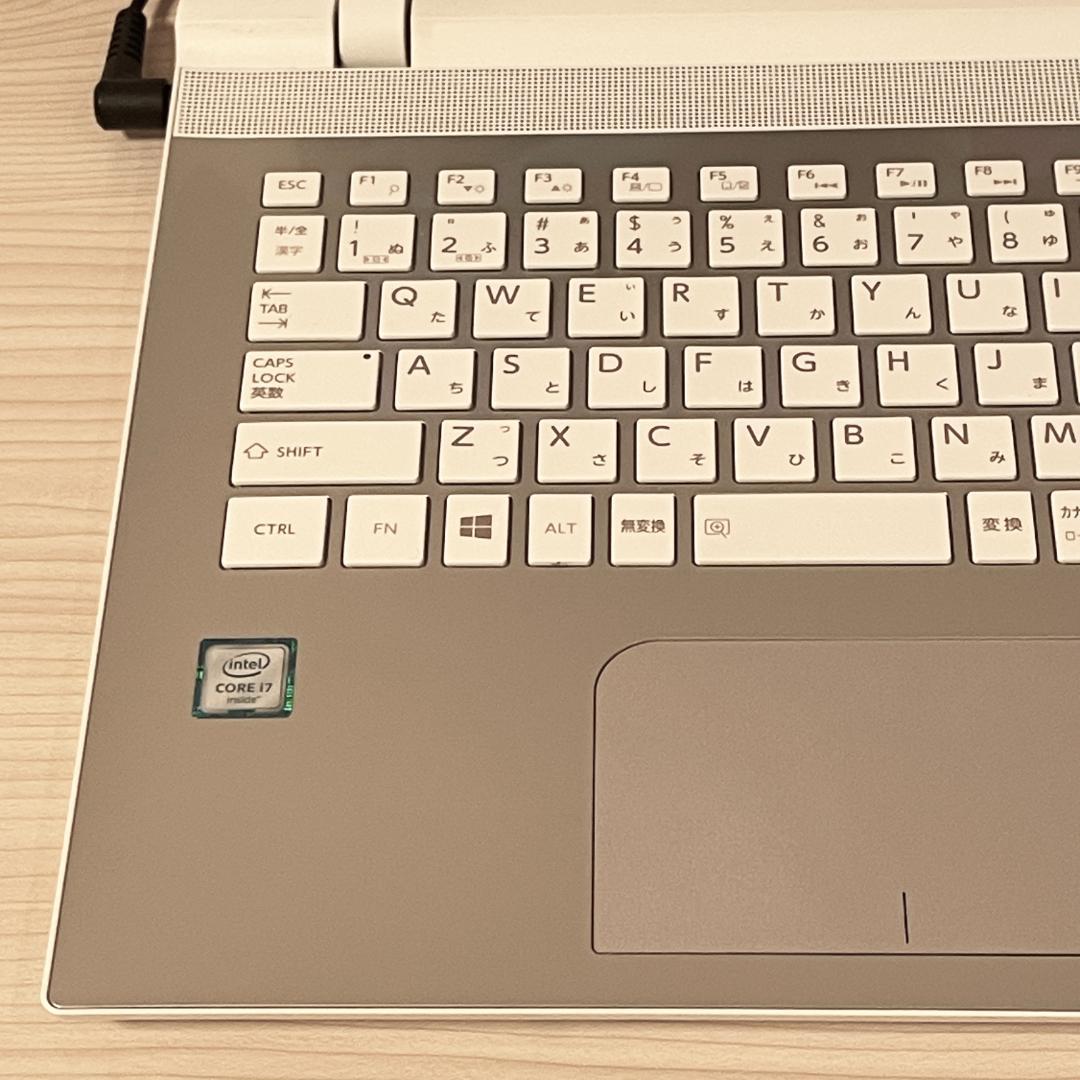 高性能i7 SSD 256GB ノートパソコン カメラ付き dynabook