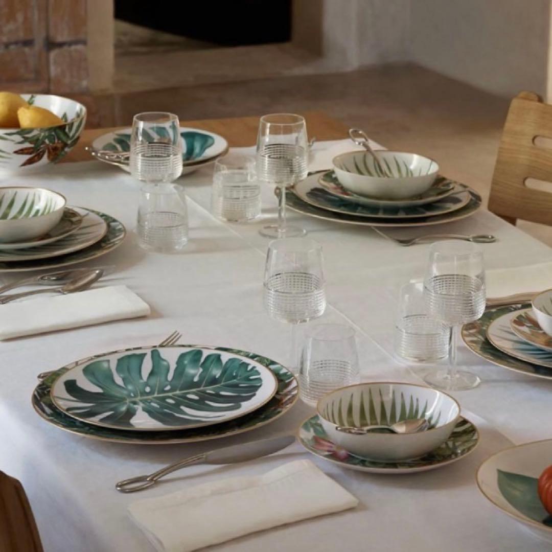 エルメス　皿　テーブルウェア　ホーム　お皿　食器　自然　植物　ゴールド