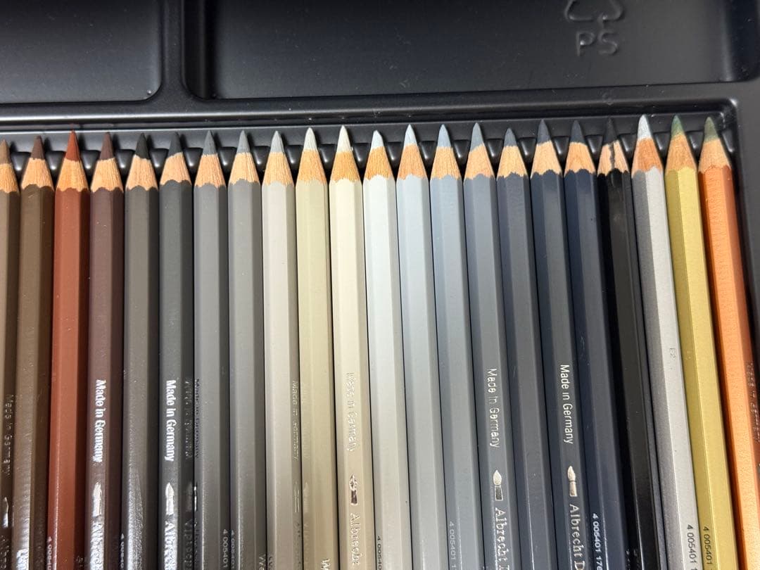 Faber-Castell ファーバーカステル 水彩色鉛筆 120色木箱入セット