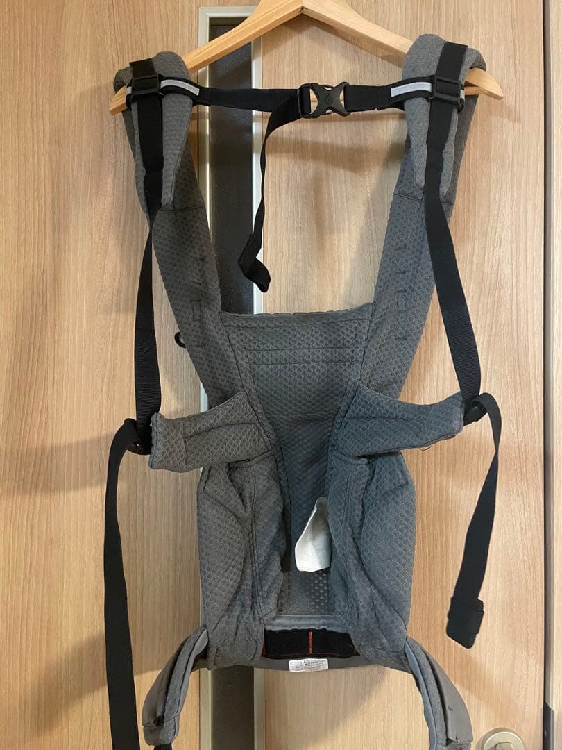 エルゴベビー オムニブリーズ 抱っこ紐 グラファイトグレーergobaby
