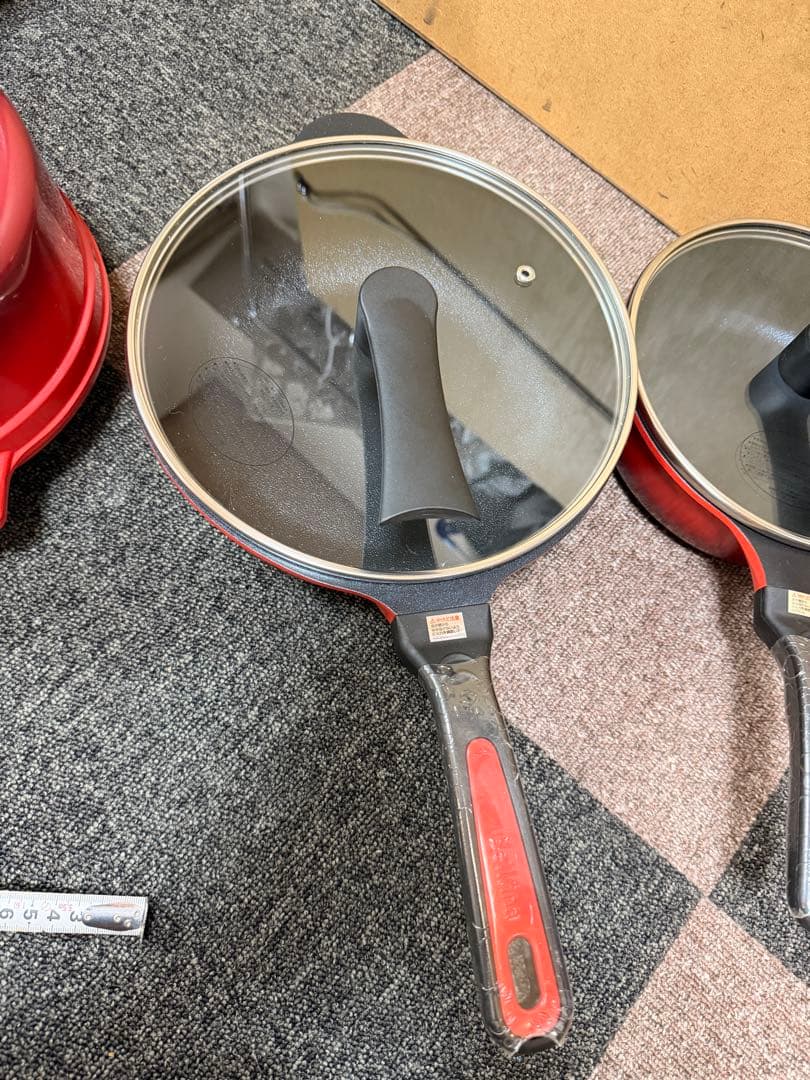 未使用　Bellfina 赤色のノンスティック鍋とフライパン　3点セット