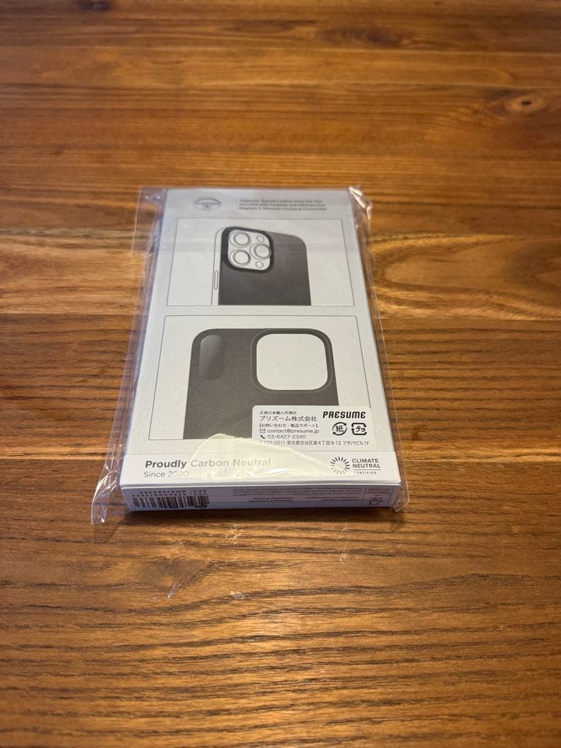 新品16Promax用NOMAD MagneticLeatherBack