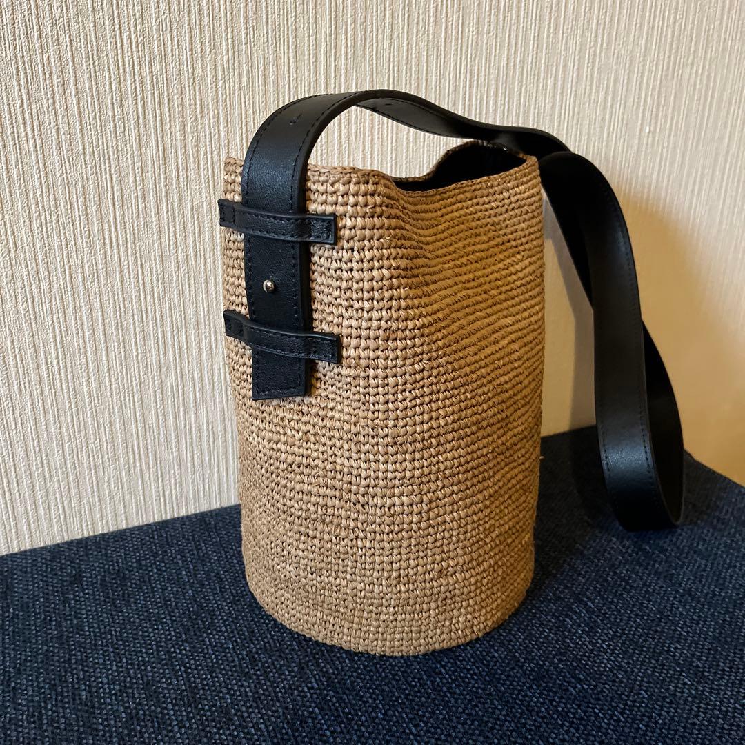 北欧暮らしの道具店 ラフィアのショルダーバッグ