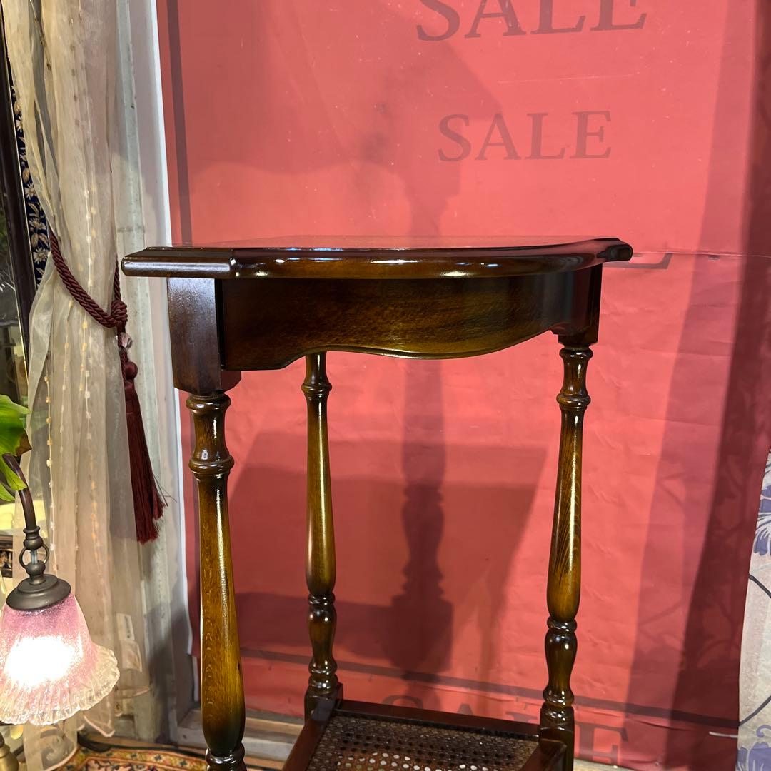 カリモク　オールド　コロニアル コーナー　アクセント　キャビネット