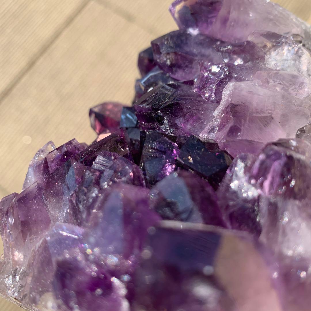 【♒映え映え・色が濃い♒】濃厚紫色 ウルグアイ産 高品質アメジスト 原石 天然石