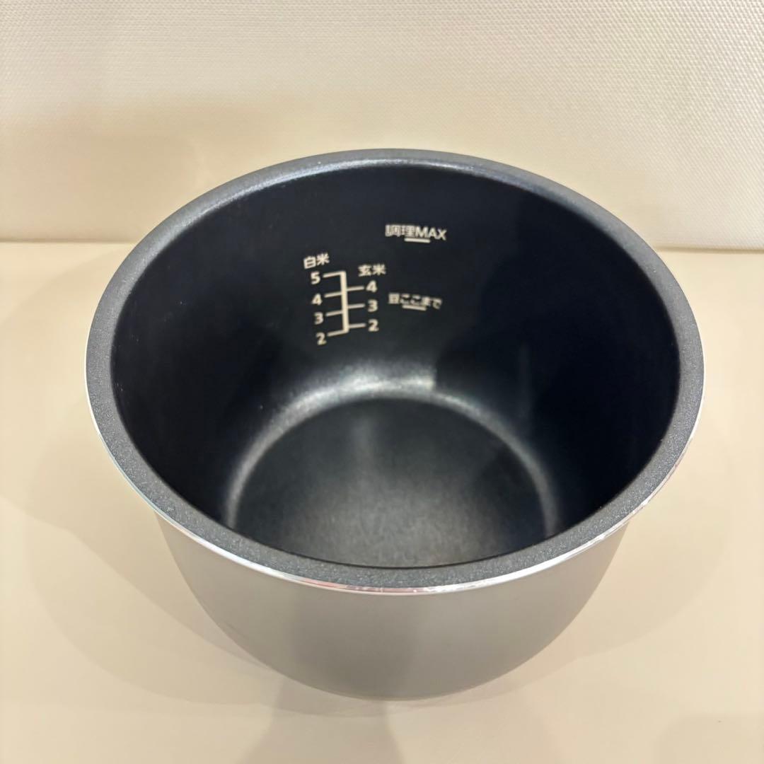 【新品未使用】Panasonic 電気圧力鍋 SR-MP300-K 21年製