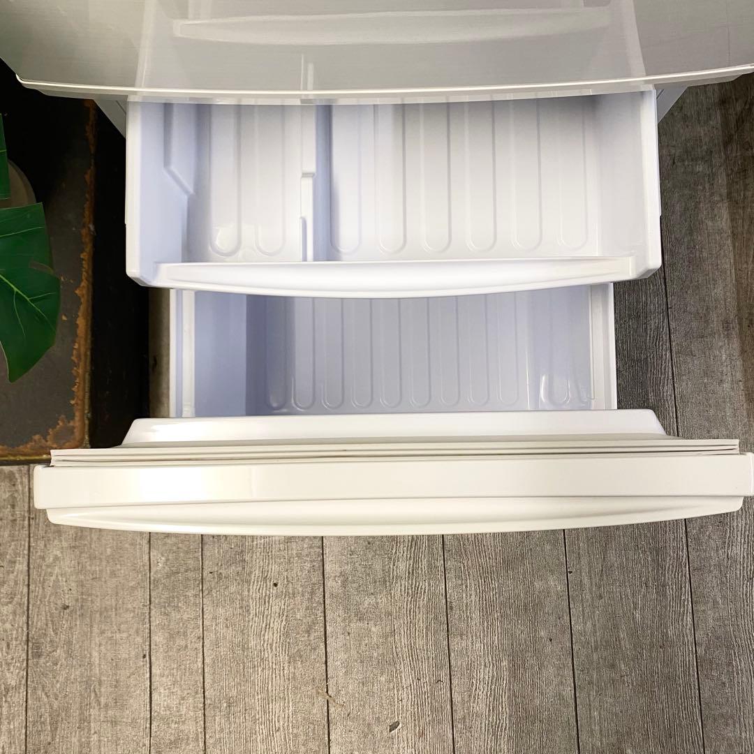 一人暮らしにちょうどいい！どっちも付け替えドア！2ドア冷凍冷蔵庫137L