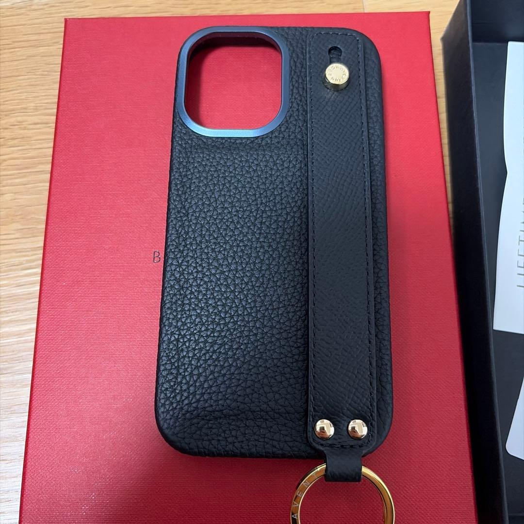 BONAVENTURA ブラック iPhone 17 ケース