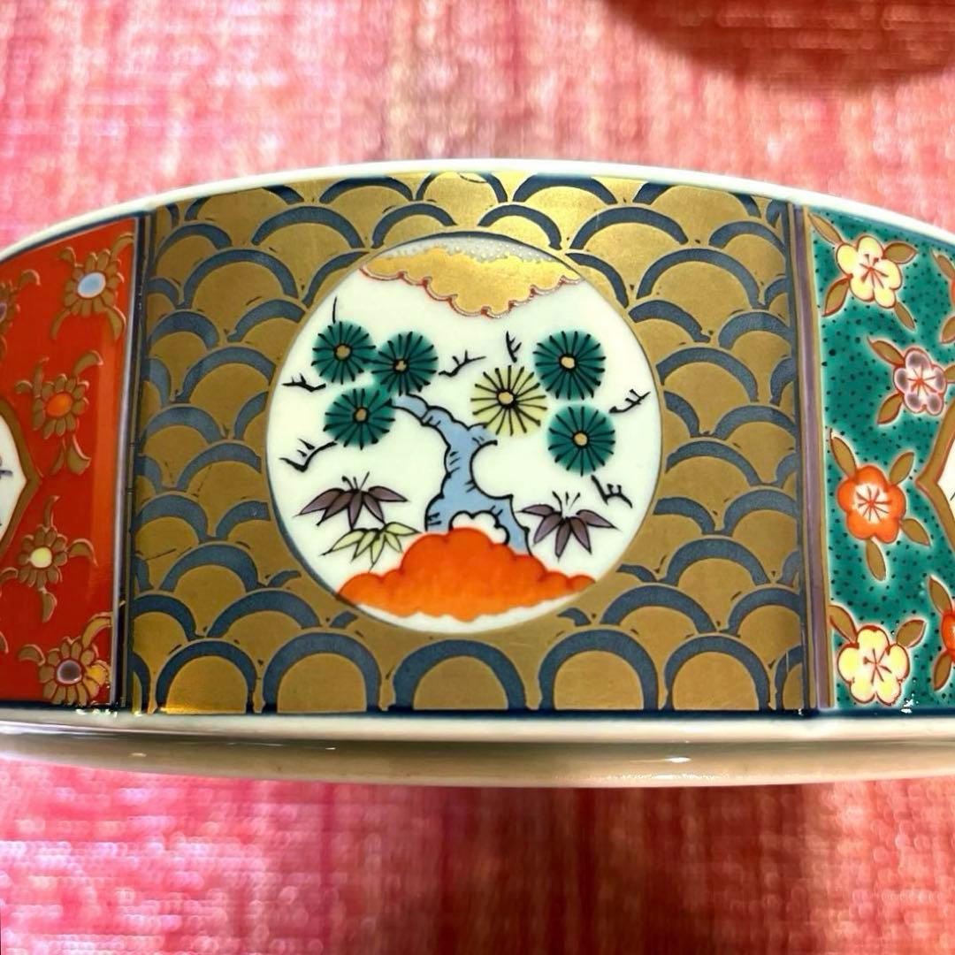 ー有田焼ー 【美品】 林九郎作 献上錦四君子 金襴手 特大 陶器三段重