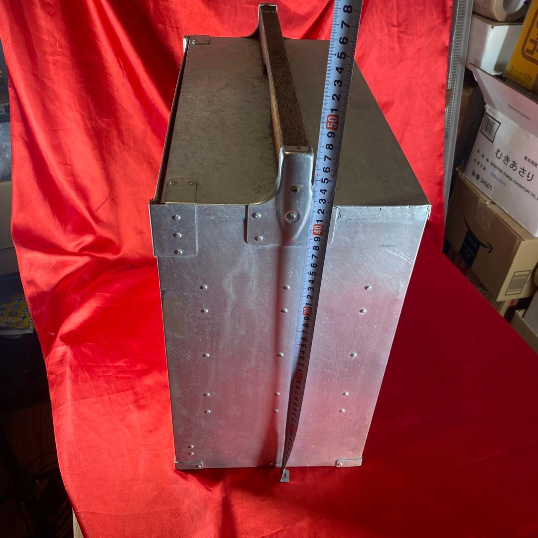 特大　ラーメン屋の出前のおかもち　堤箱　アルミ製　キャンプギア　ランチボックス