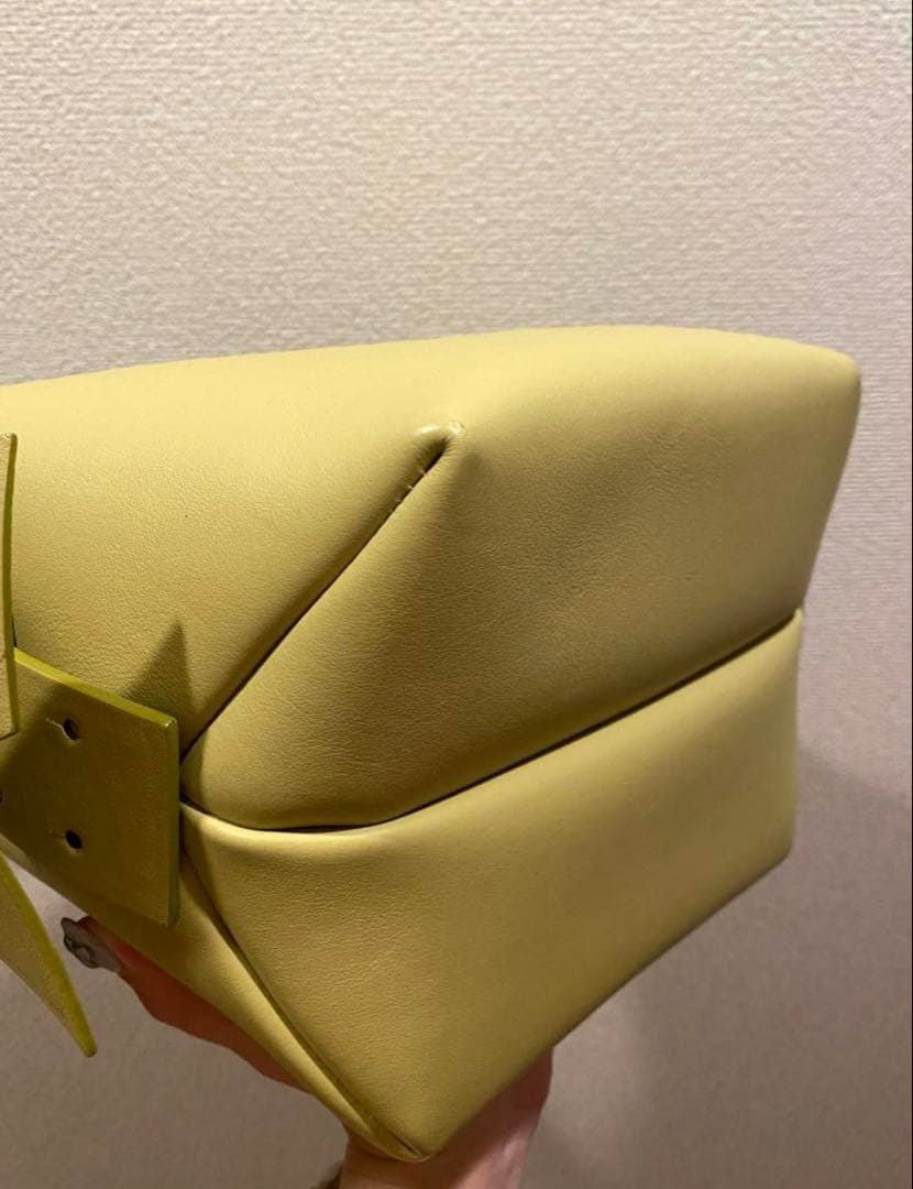 Acne Studios MUSUBI ミニショルダーバッグ アップルグリーン