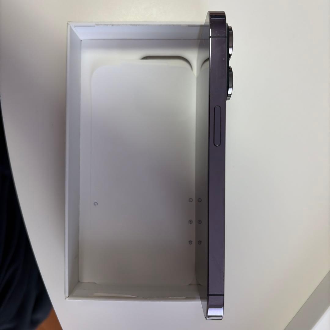 Apple iPhone 14 Pro 128GB　本体