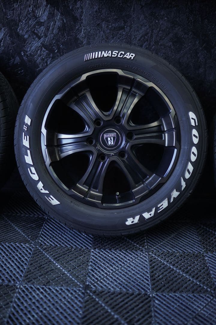 BARBERO ハイエース ホイール グッドイヤー 17インチ