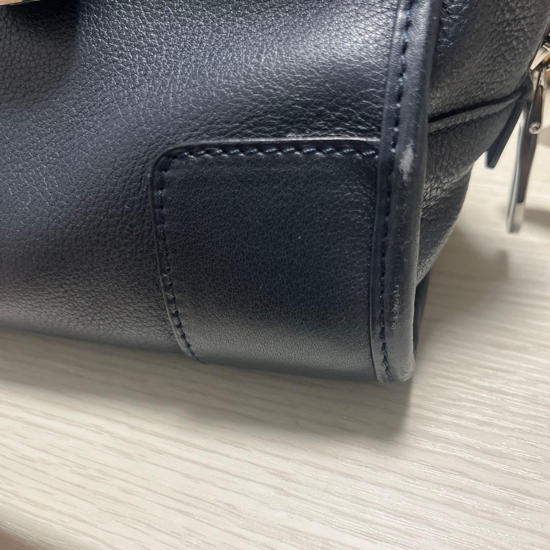 LOEWE 紺 アマソナ バッグ