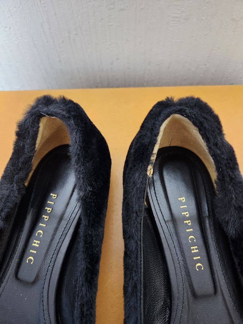 g*n様 美品 PIPPICHIC ブラックファー フラットシューズ 36.5