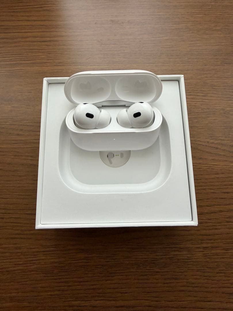 AirPods Pro 第二世代　usb type-c (タイプC)本体新品