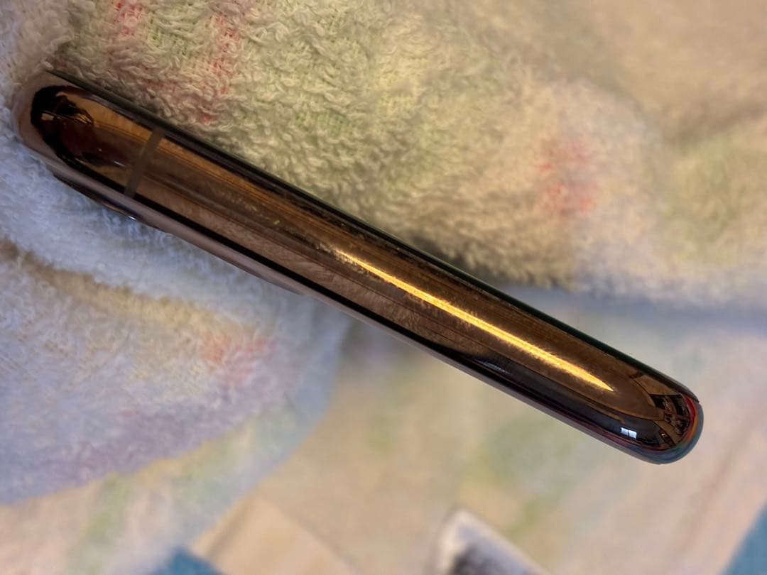 iPhone11 Pro 256GB ゴールド SIMフリー バッテリー82％