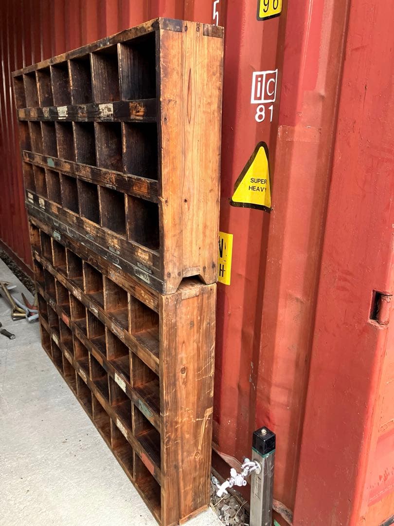 古道具オープンシェルフ