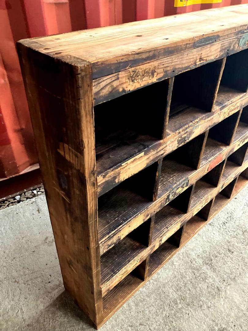 古道具オープンシェルフ