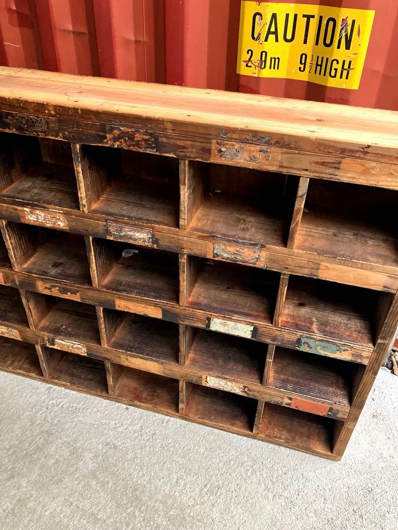 古道具オープンシェルフ