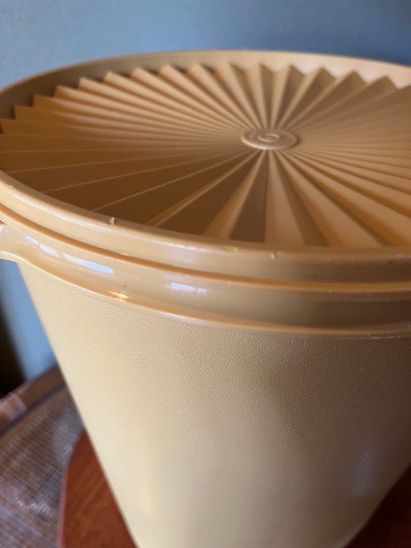 【専用】タッパーウェア マキシクイーンデコレーター イエロー