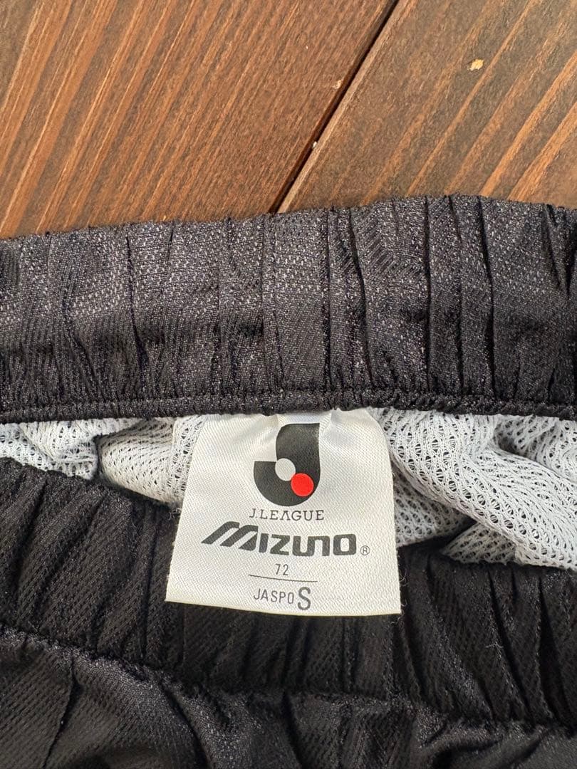 川崎ヴェルディ読売ウィンドブレーカー　上下セット