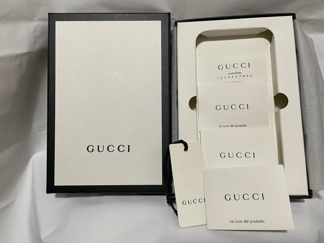 GUCCI トラ刺繍 iPhone8スマホケース