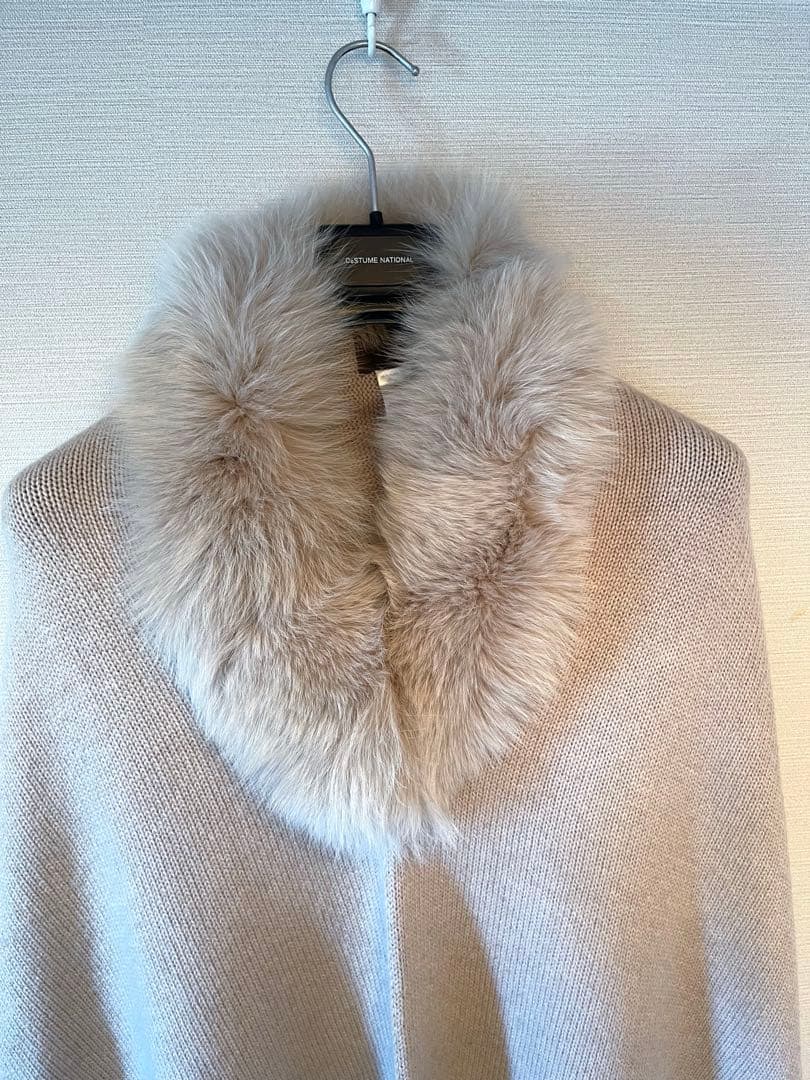 【美品】GIOVI/BEAMS フォックスファー　ポンチョ　アイボリー
