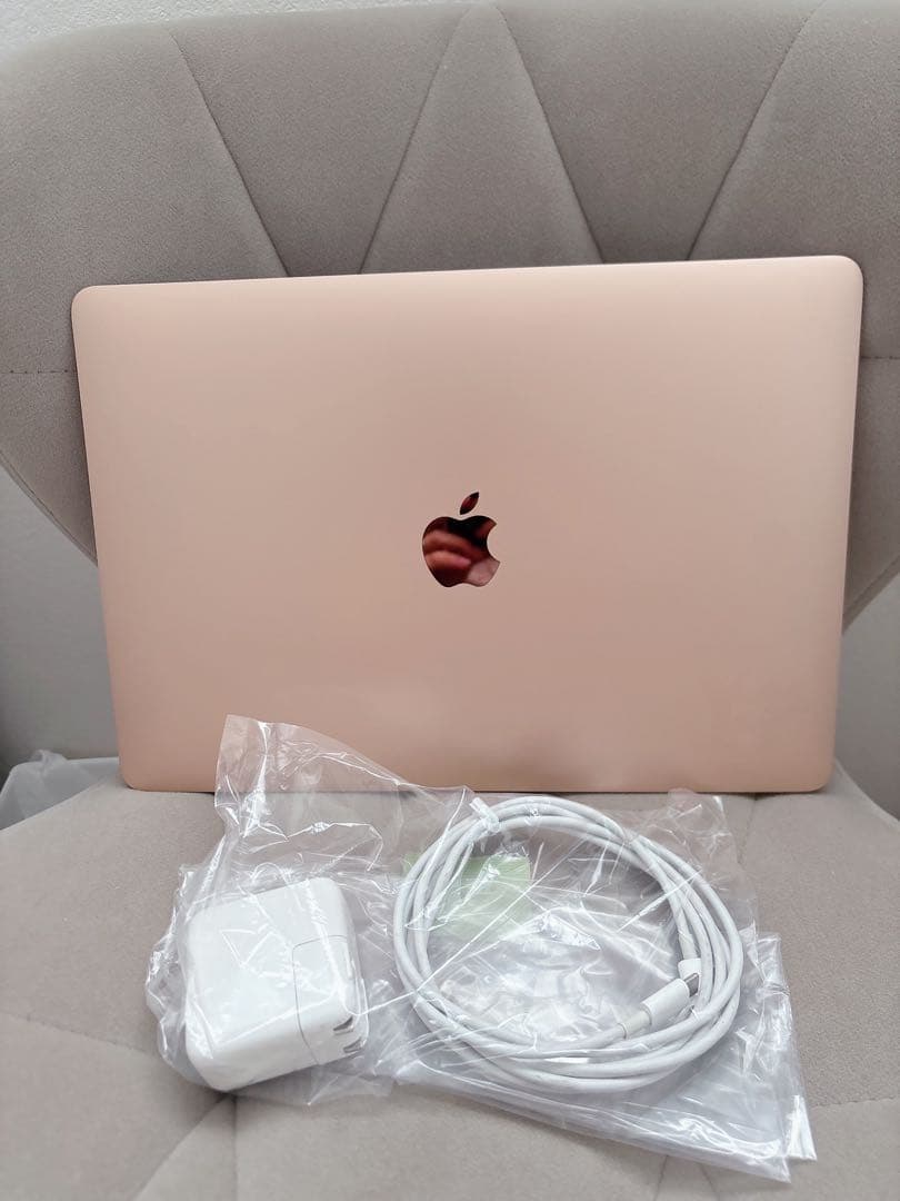 【美品】Apple MacBook Air 13inch