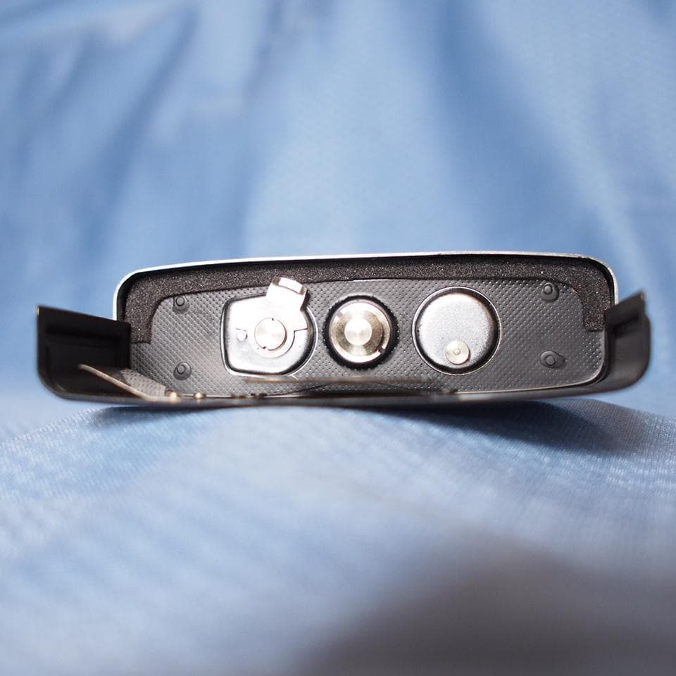 ドレスアップ PEN-EE S \"イタリアンレザー\" 整備済 ハーフカメラ