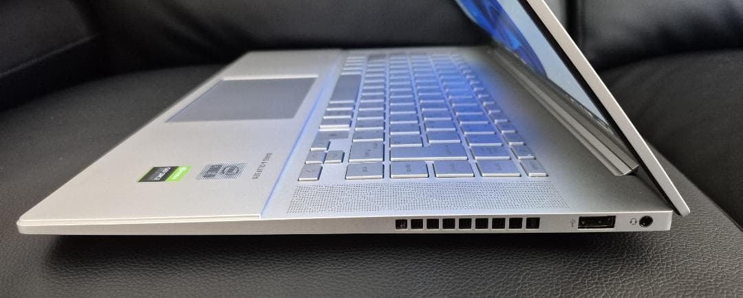 HP ENVY 15-ep0000｜i9／32GB／SSD2TB｜正常動作・美品