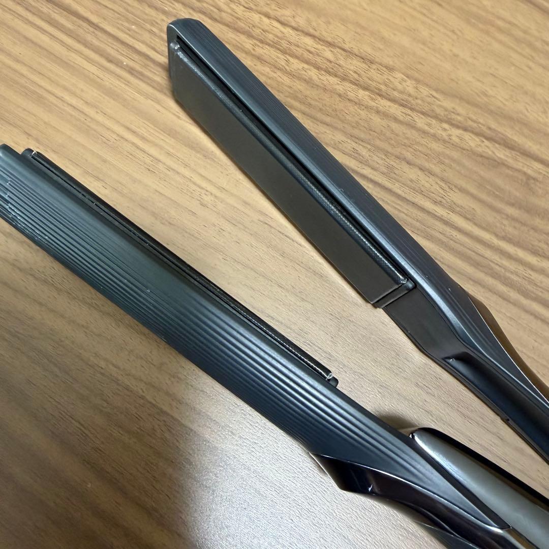 リファ ストレートアイロンプロ ブラック