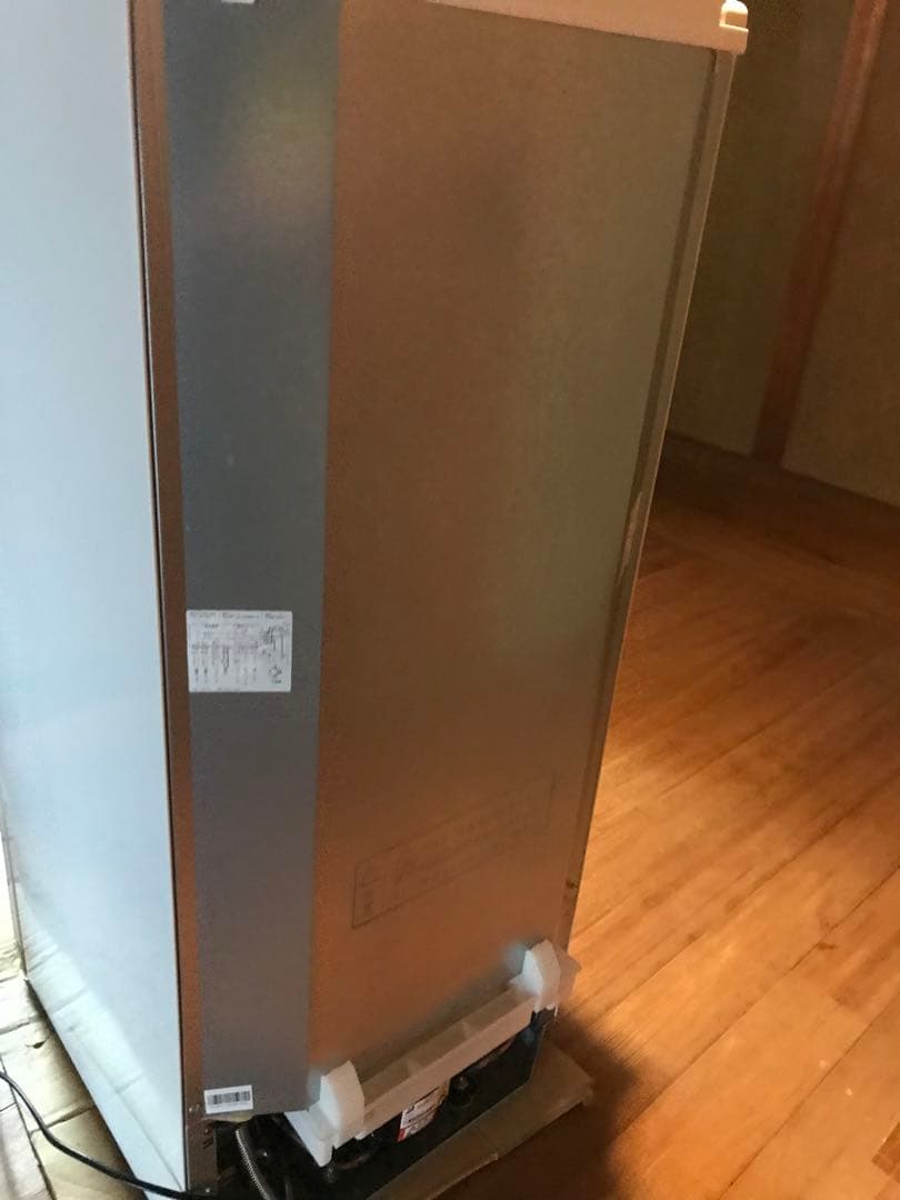 ユーイング　2ドア　　冷蔵庫 110L UR-F110F w