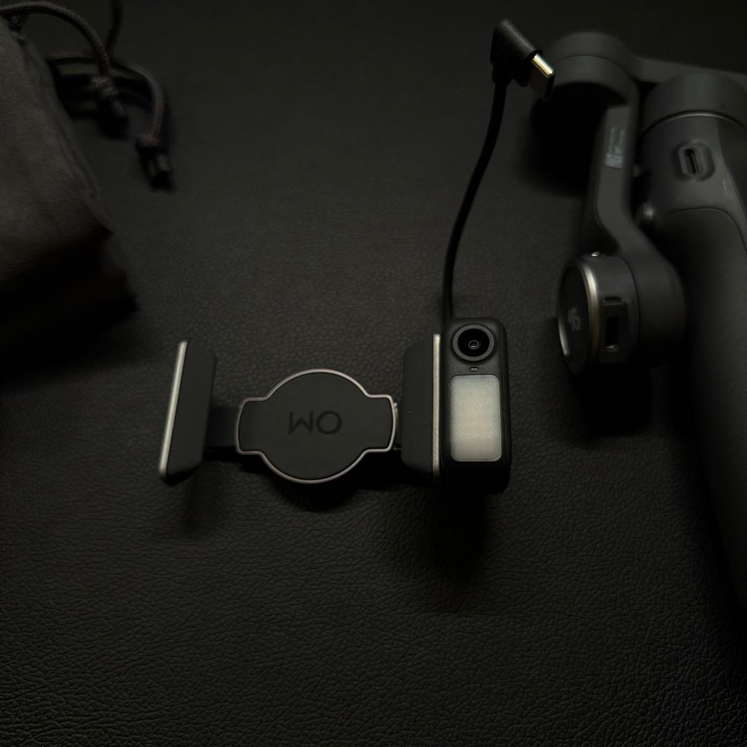 DJI Osmo Mobile 8 スマートフォンスタビライザー