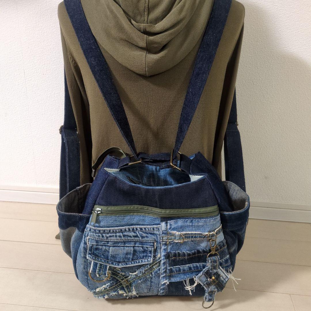 デニムリメイクバッグ　4way 　リメイクデニム　リュック　トート　ショルダー