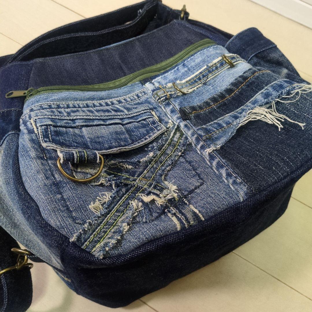 デニムリメイクバッグ　4way 　リメイクデニム　リュック　トート　ショルダー