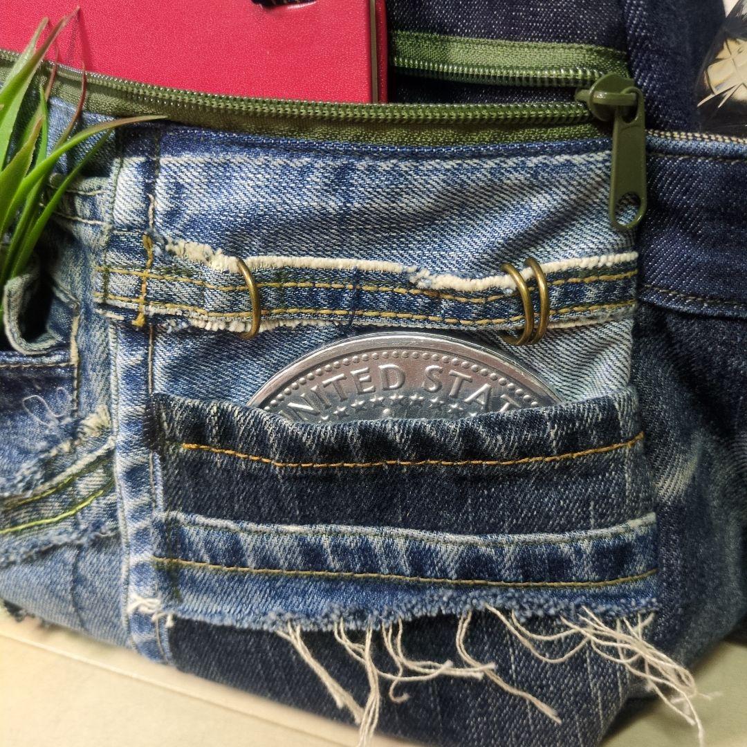 デニムリメイクバッグ　4way 　リメイクデニム　リュック　トート　ショルダー