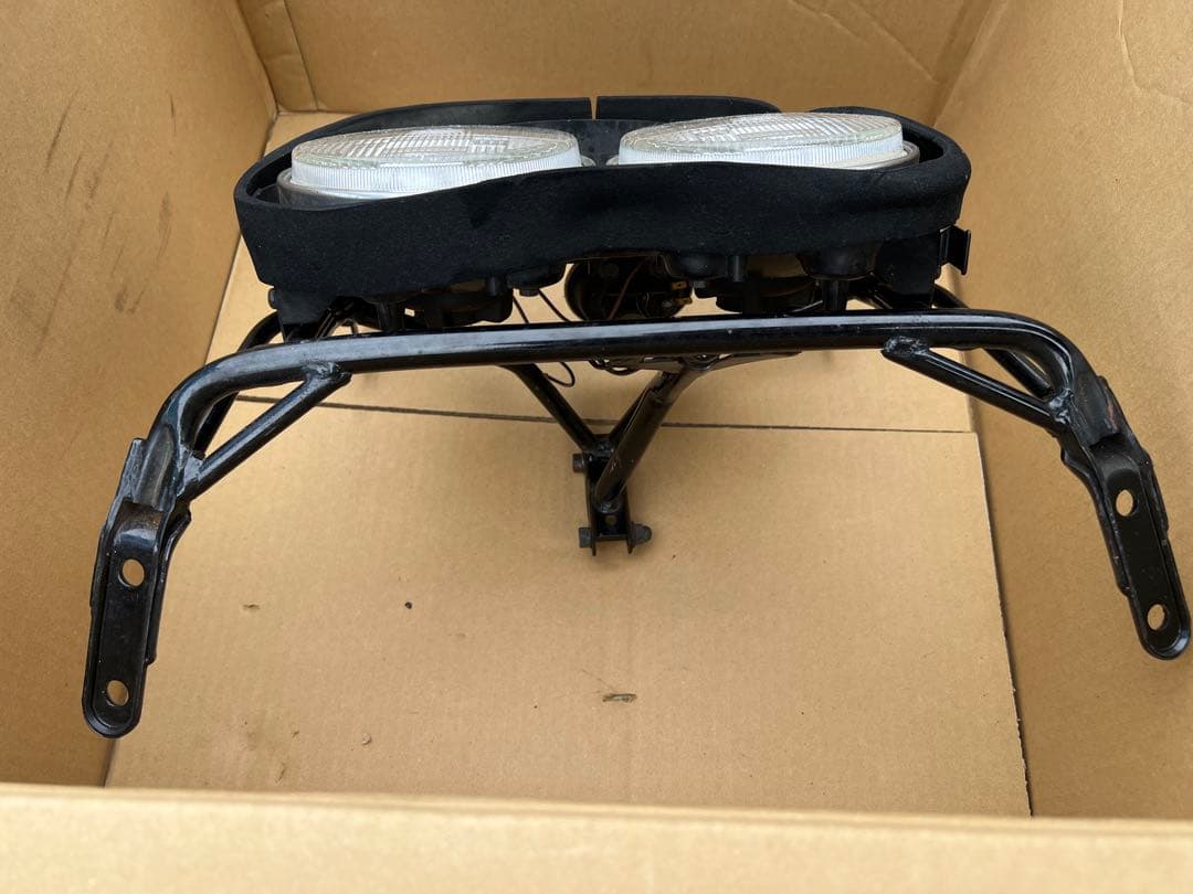 SUZUKI GSX-R1100 GV73A（L？）カウルステー、ライト