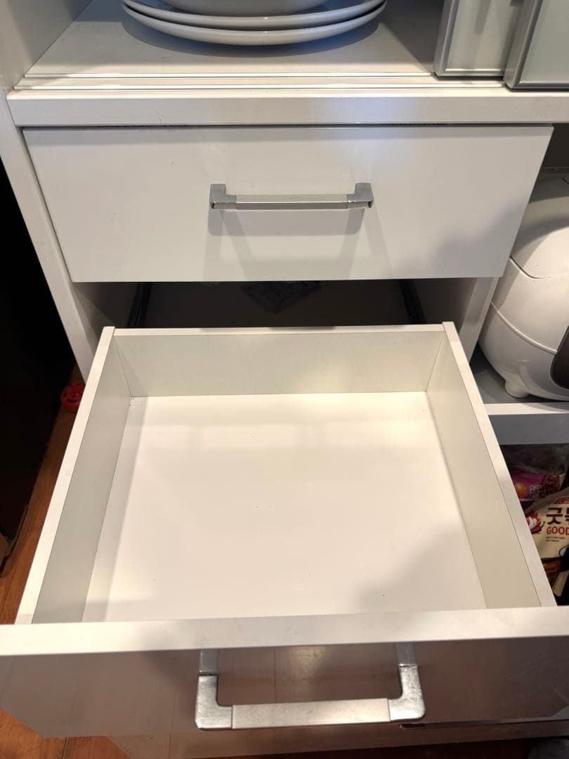 キッキンキャビネット