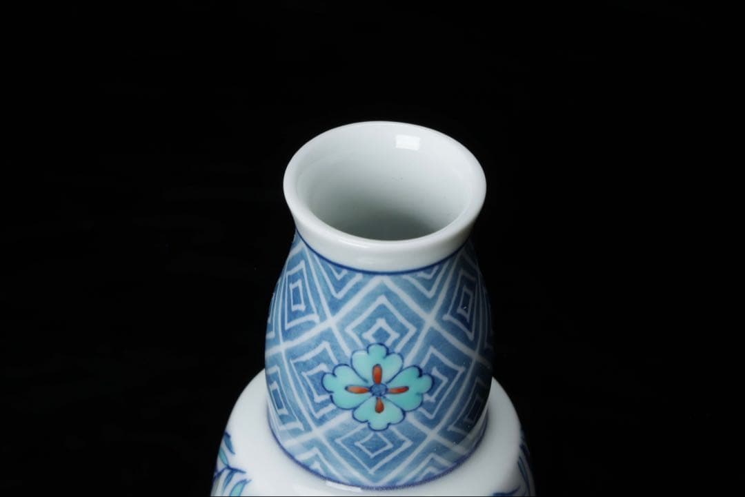 鍋島焼 色鍋島 小笠原藤右エ門窯 一輪挿し しだれ桜 花瓶 壺 花入 古美術品