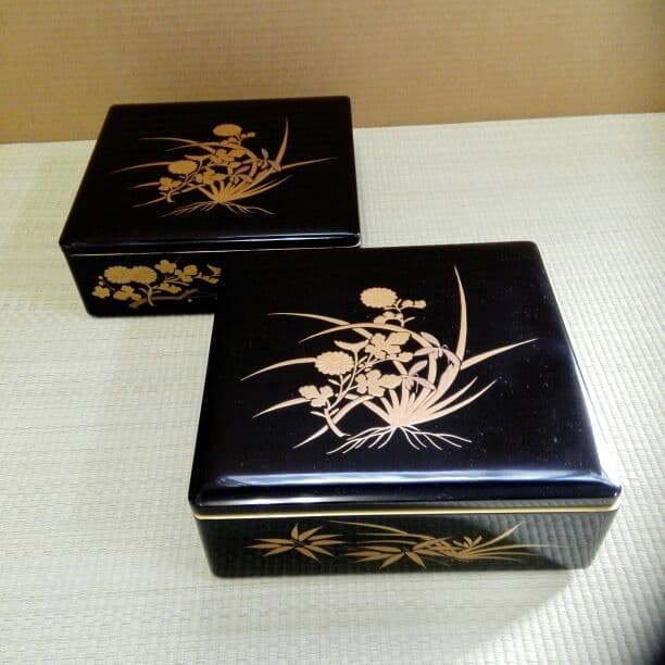 本塗二段二枚蓋重