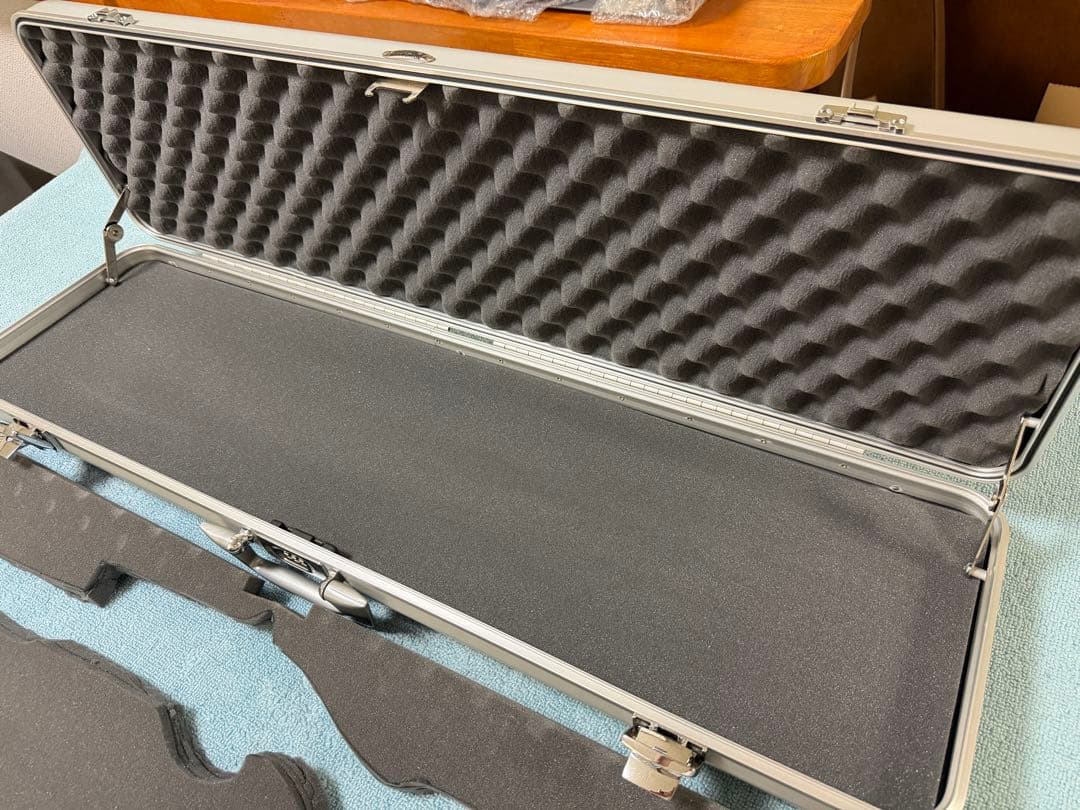 希少品　美品　鍵付　ゼロハリバートン　ガンケース　ライフルケース　キューケース