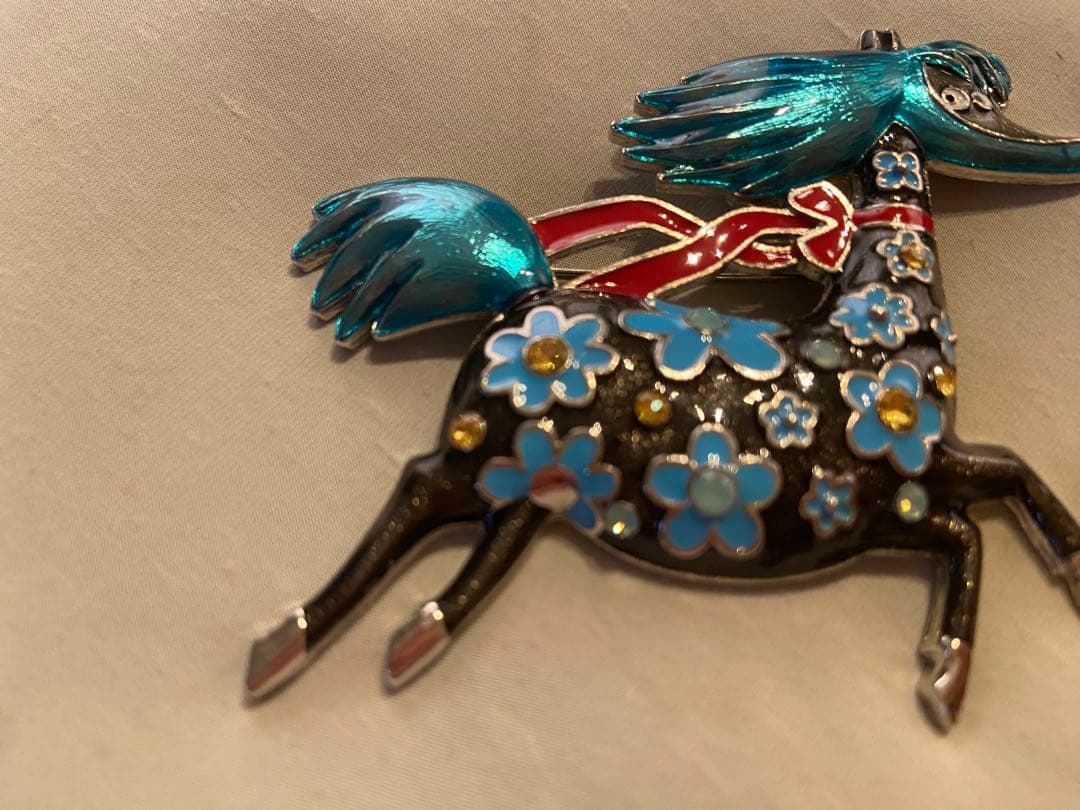 な*し様 ムーミン谷　サーカスの馬のブローチ&ペンダントトップ