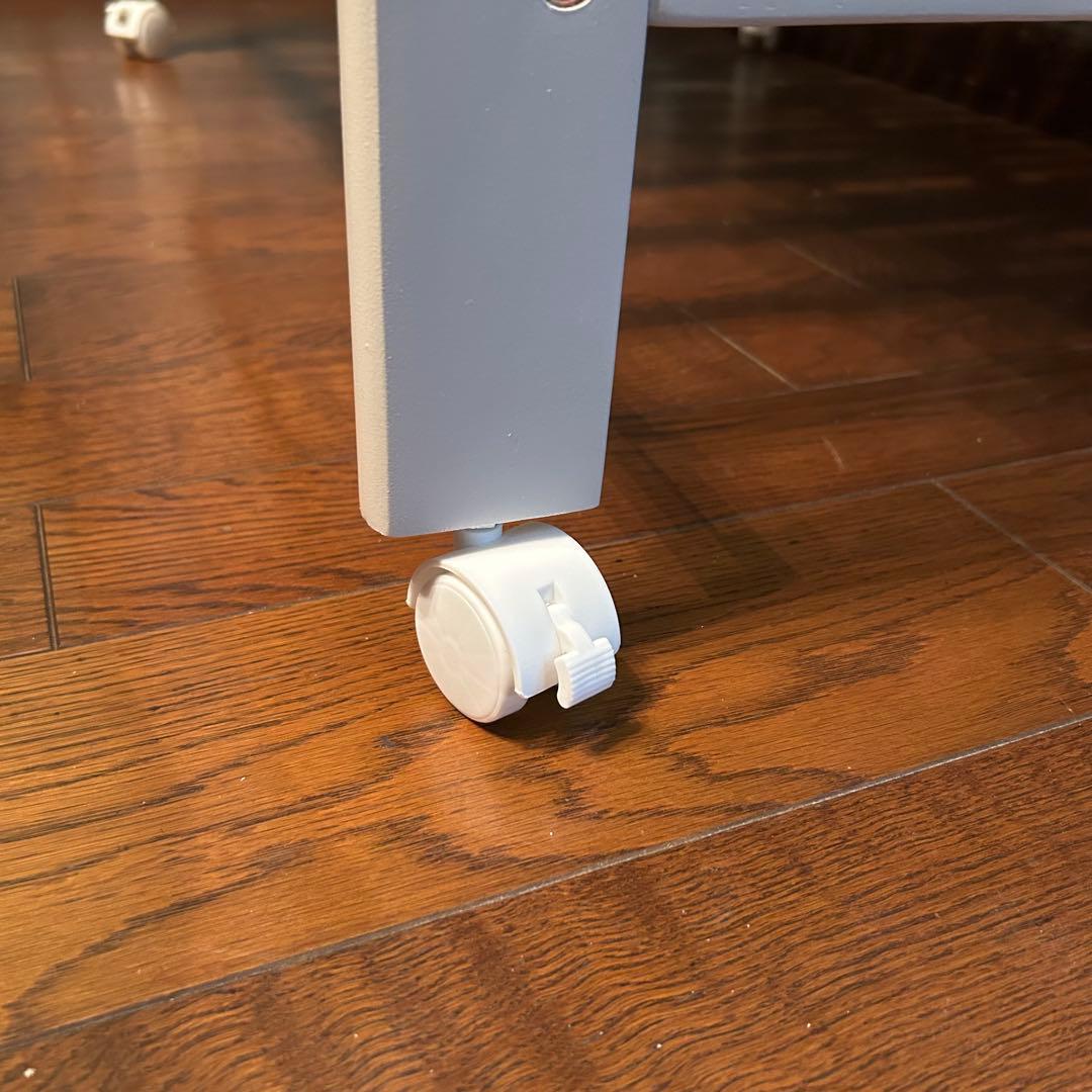 ベビーベッド キャスター付き ホワイト