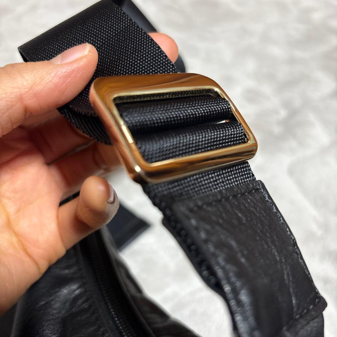 russet ラシット ソフトレザーラウンドショルダーバッグ ゴールド金具