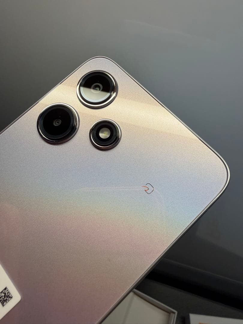 残り1台　Xiaomi Redmi 12 5G ポーラーシルバー　本体