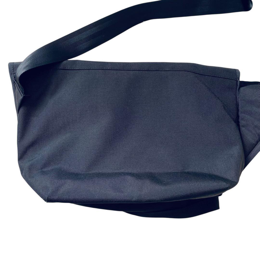 CHROME クローム【極美品】ミニメトロ オールブラック メッセンジャーバッグ