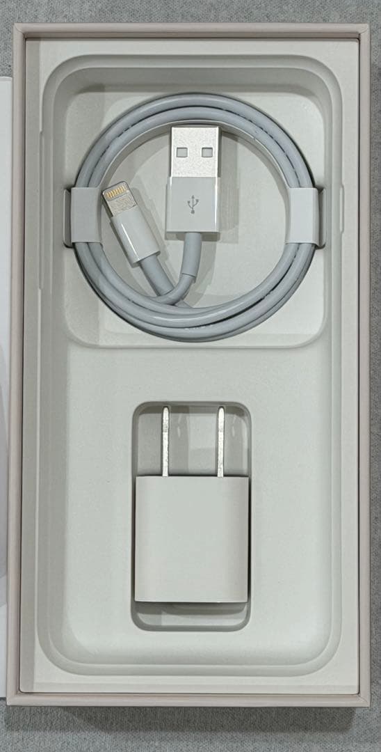 iPhone8 64GB ゴールド 超美品 バッテリー100%