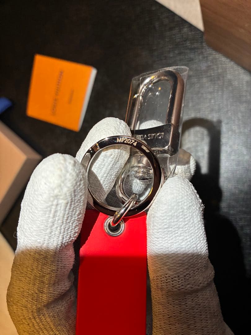 ま 【新品 未使用】LOUIS VUITTON × Supreme