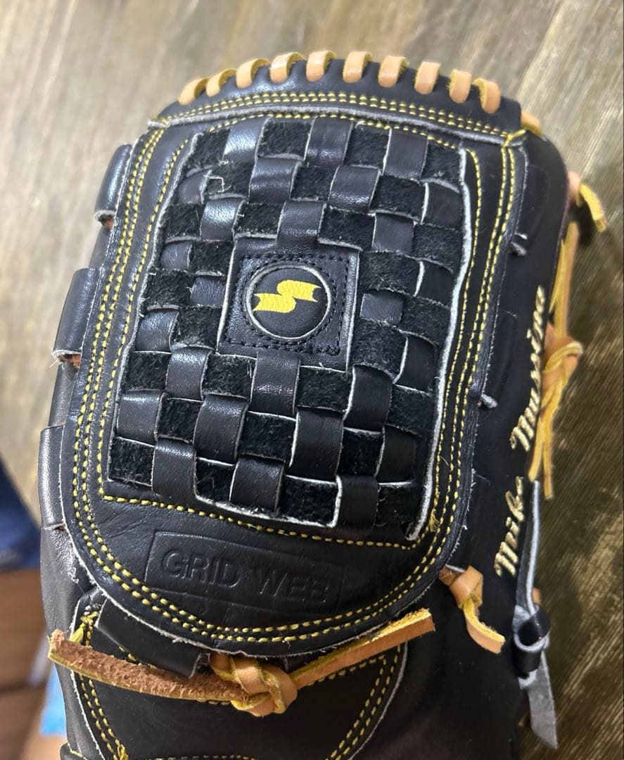 マイク・ムッシーナ　SSK グローブ